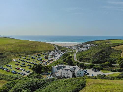 Newquay Apartment | 10 The Whitehouse, Watergate Bay