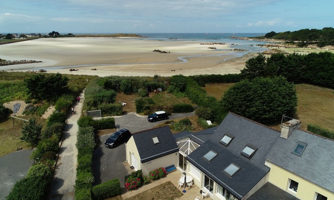 Guisseny House | 100 M FROM BEACH WITH DIRECT ACCESS