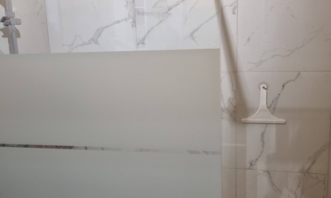 Villelaure Apartment | 100 m2 air-conditioned apartment at the foot of the Luberon, 30 km from Aix-en-Provence