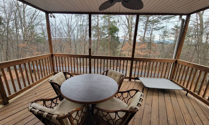 Mount Jackson House | 100 Maple at Bryce Resort: Sauna, Games & Firepit!