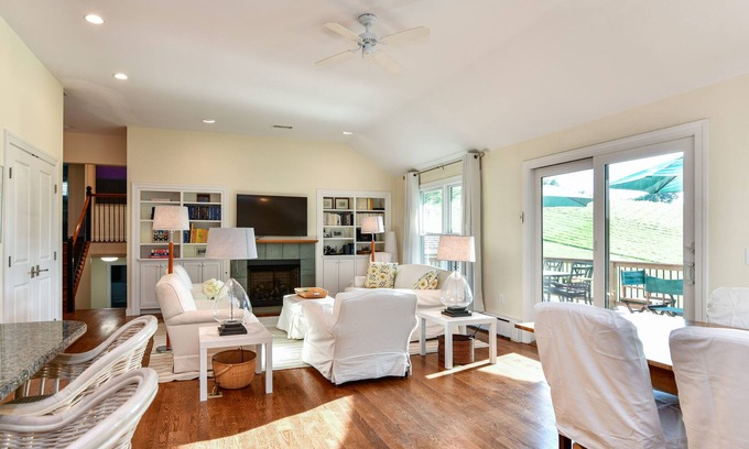 Washington House | 100% Washington Best Town! PoshPadsCT "Old Litchfield 4BR" Ski, GasBBQ, 2HrsNYC