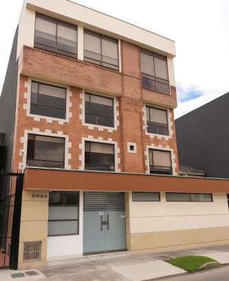Barrios Unidos Apartment | 100 Wonderful House
