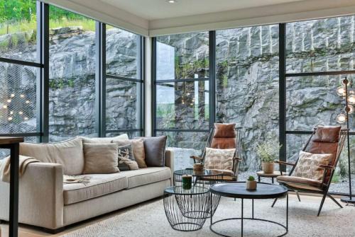 Mont-Tremblant House | 101 Horizon - 3 Bdrs Tremblant Ski In Out plus Spa & Sauna