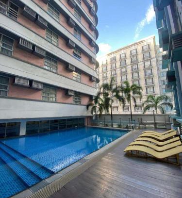 Pasay Hotel | 101 Newport Boulevard Condo