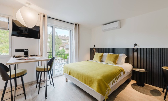 Annecy Apartment | 106 - Appart'Hôtel Neostelia-Annecy