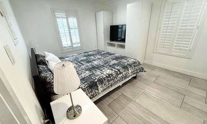 Santa Ana Apartment | 106C - Hidden Gem : Serene Spot