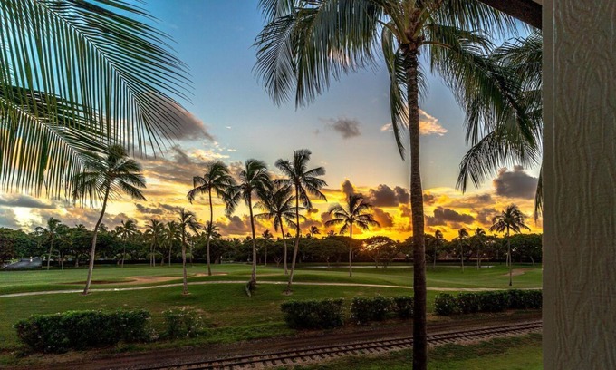 Ko Olina Condo | (10864) 3 Bed, 2 Bath Home in on the 11th Fairway of the Ko Olina Golf Course