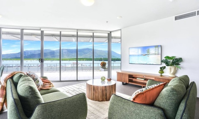 Cairns Central Business District Condo | 11 Harbour Lights- Luxury Waterfront 3BR Apartment | Ocean Views | Pool + Sauna