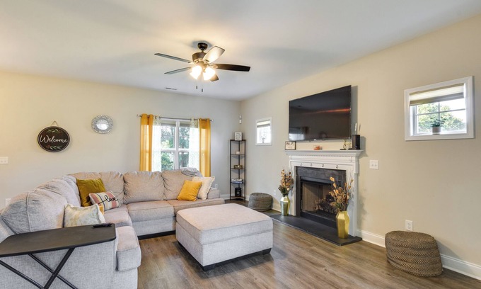 Spring Lake House | 11 Mi to Fort Bragg: Family Home w/Patio!