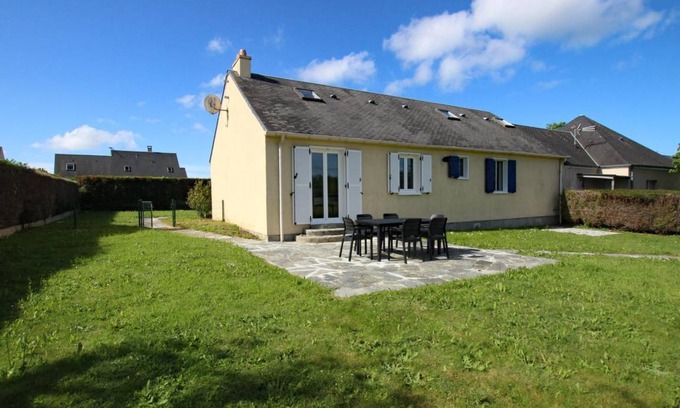 Blainville-sur-Mer Cottage | 110 m² Cabin ∙ 4 bedrooms ∙ 5 guests