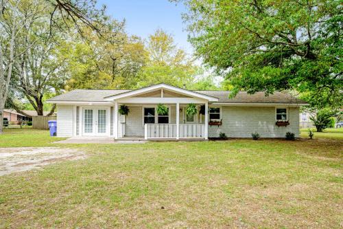 Charleston House | 1168 Wyndham Rd