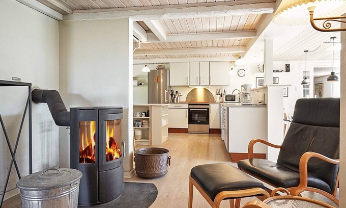 Pedersker House | 12 person holiday home in Aakirkeby