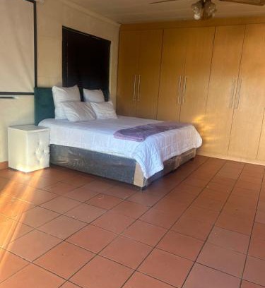 Greater Johannesburg Metropolitan Area House | 121 On Maud