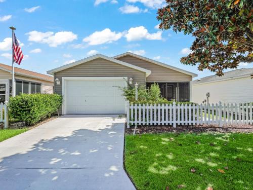 Duval Villa | 1322 Z3A VILLAGE OF DUVAL by REMAX Premier