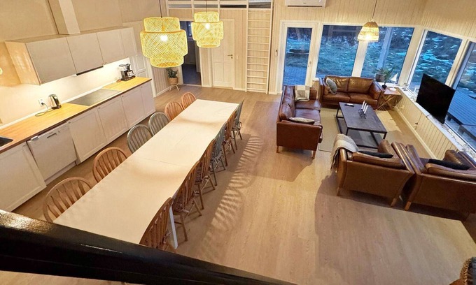 Trend House | 14 person holiday home in Løgstør