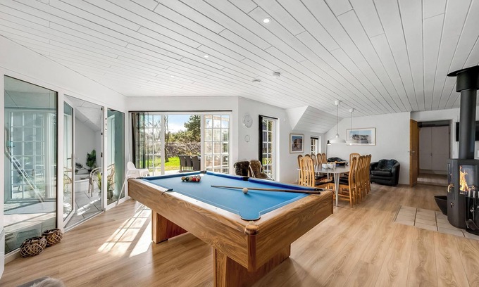 Sondervig Cottage | 14-person pool house with plenty of activity options - 1031