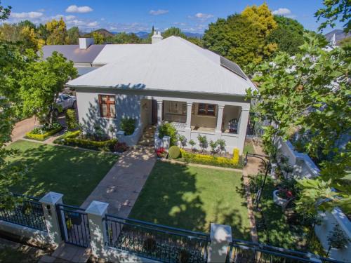 Robertson House | 15 On Le Roux