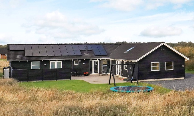 Nr. Lyngby House | 16 person holiday home in Løkken-By Traum