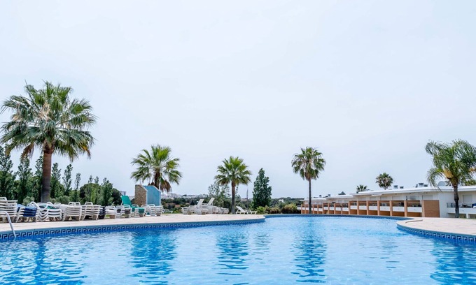 Branqueira Ski Chalet | #160 V3 Vila Branca 92 by Home Holidays