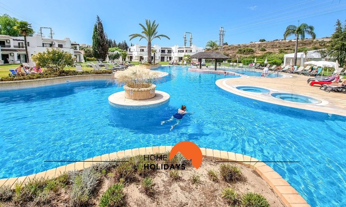 Alpouvar Apartment | #168 Fully Equiped, AC, Pool and Mini Golf