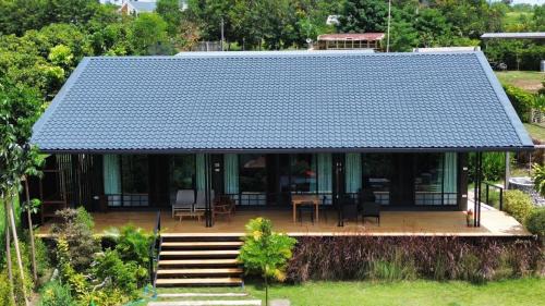 Pong Ta Long Cabin | 17 Carfe-Villa-Camper