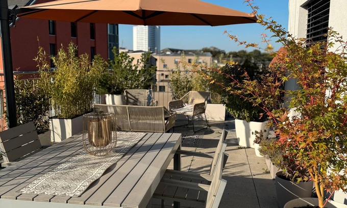 Rostock Apartment | 180sqm Penthouse 2 Bedrooms incl. Terrace & Underground Parking