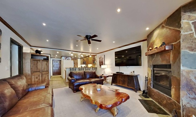 Mammoth Lakes Condo | 1849 Condos 103 (2-Bedroom Home) with Pool by RedAwning