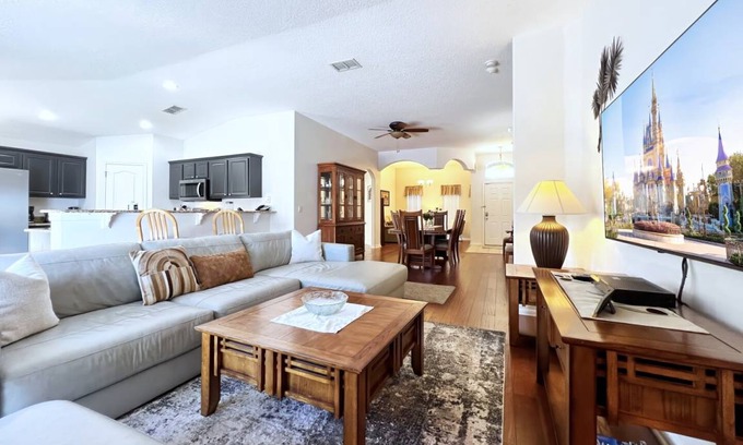 Reunion House | 186 m² House ∙ 4 bedrooms ∙ 8 guests