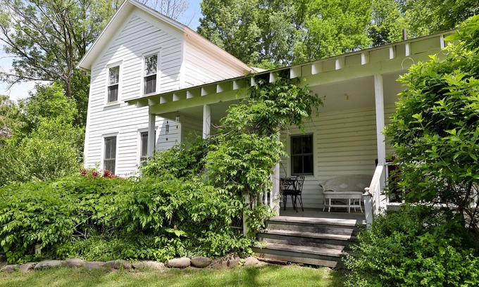 Allaben Other | 1878 Farmhouse near Phoenicia/Fast Wi-Fi - 10 minutes from Belleayre Mt.