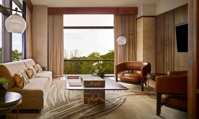 Lenox Hotel | 198 m² Hotel ∙ 127 guests