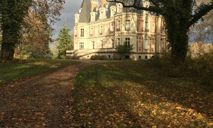 Hommes House | 19th-Century Chateau in Loire Valley, private pool 106 acres of stunning grounds