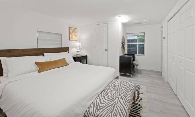 Coral Terrace House | 1BR at SW 1st St. (Unit B)