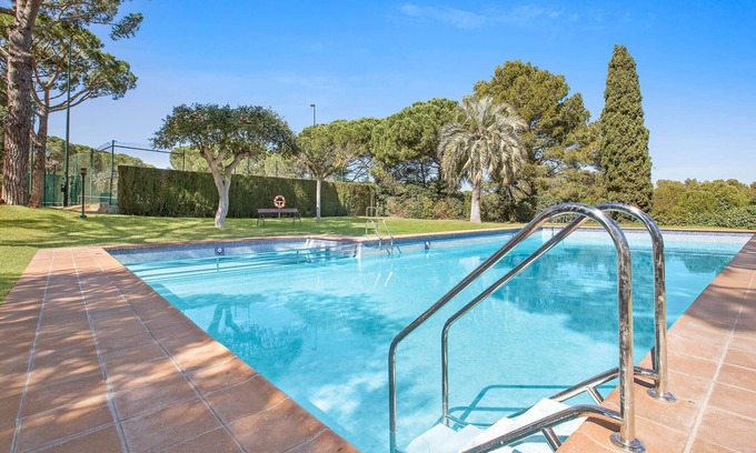 Calella de Palafrugell Apartment | 1PUIGA 02 - Cozy apartment with terrace and beautiful views of the sea located a few minutes walk from the beach of Calella de Palafrugell