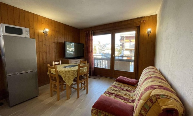 Praz-sur-Arly Apartment | 1st floor, balcony, parking, tv, ski locker, 29m², Praz sur Arly