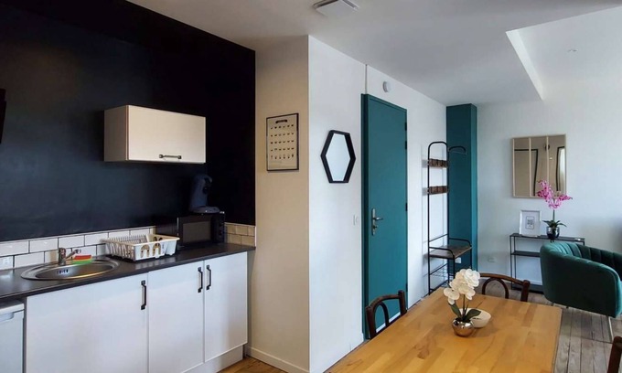 Lourdes Apartment | 2-1 Charming T2 bis near train station and town center - Parking nearby