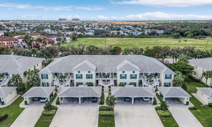 Biggar Condo | 2/2 Condo in Tortuga Preserve, Fort Myers!