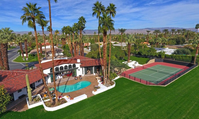Indian Wells House | 2 Acre Private Estate - Tennis & Pickleball Court-Pool/Spa-Orchard-Amazing Views