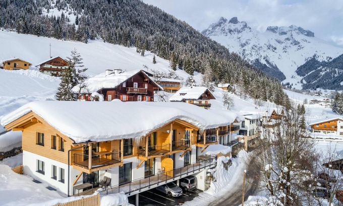 Werfenweng Apartment | 2 apartments with sauna near the ski lift