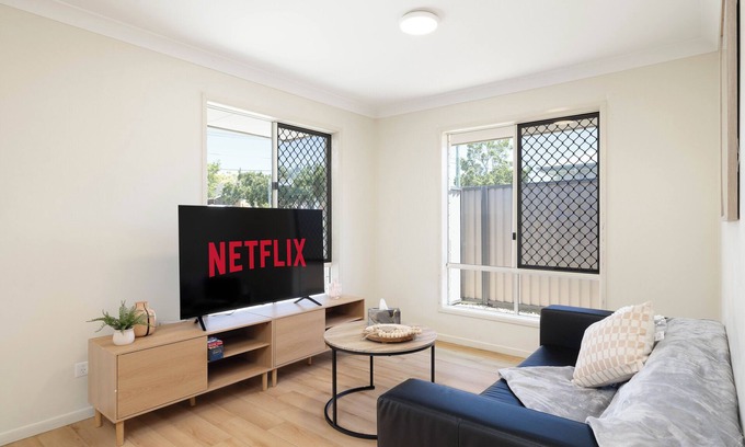 Acacia Ridge Apartment | 2 Bdr Apt! Aircon! Parking! GST Credits! ss12AS2