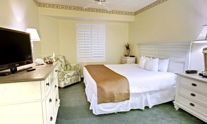 Daytona Beach Condo | 2 BED OCEAN FRONT CONDO WYNDHAM OCEAN WALK 4/9-4/13, CHEER WEEK WED-SUN SLEEP 8