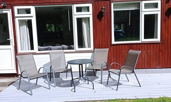 Bude Ski Chalet | 2 BED Sleeps 4 - NEAR BUDE