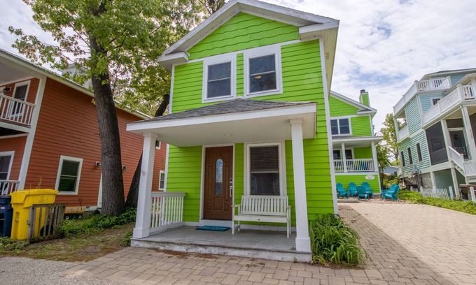 Michigan City House | 2-bedroom 2-bath Charming Beachwalk Home