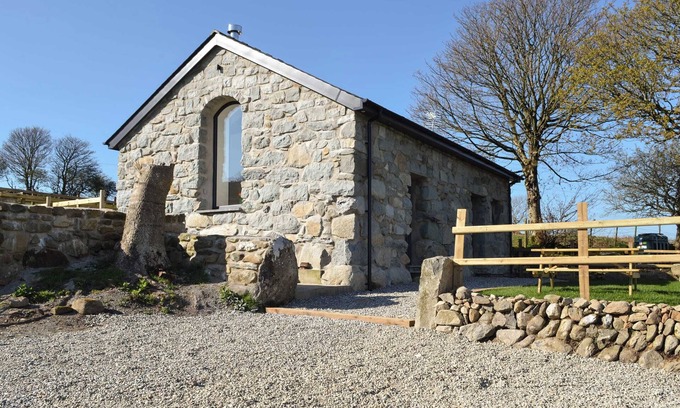 Pentrefelin Cottage | 2 bedroom accommodation in near Criccieth
