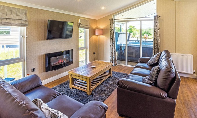 Woodhall Spa Ski Chalet | 2 bedroom accommodation in Woodhall Spa