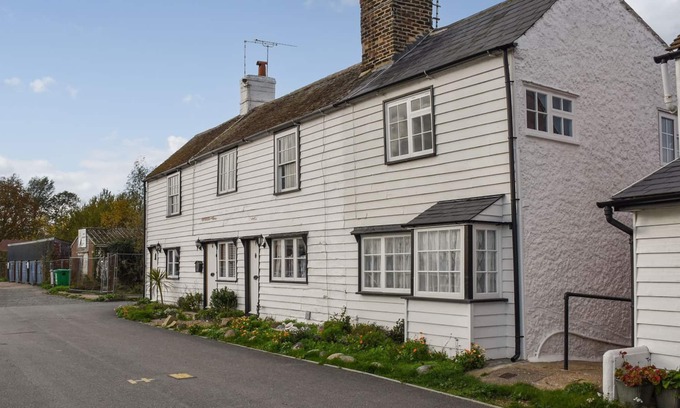 Beckingham Cottage | 2 bedroom accommodation in Heybridge, near Maldon