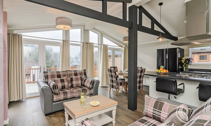 Stuppington Ski Chalet | 2 bedroom accommodation in Canterbury