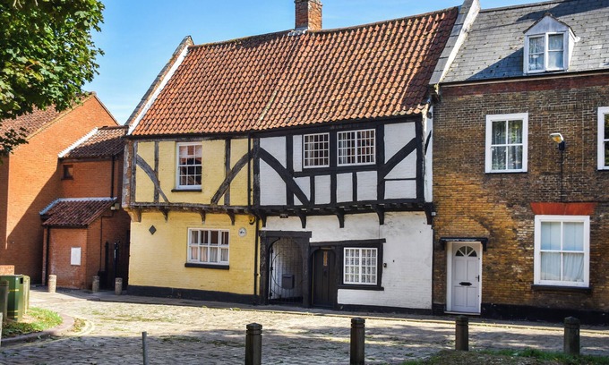 King's Lynn Cottage | 2 bedroom accommodation in Kings Lynn