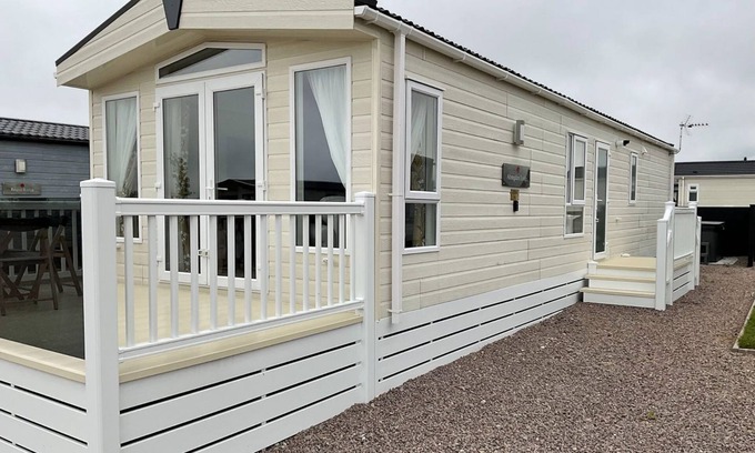 Laurencekirk Cabin | 2 bedroom accommodation in Laurenkirk