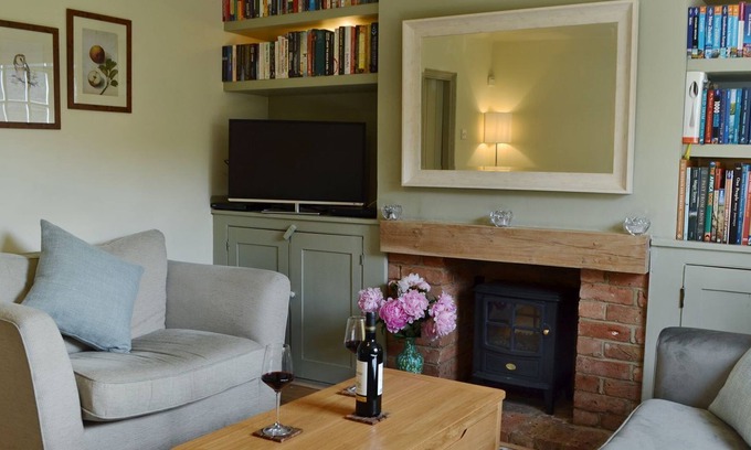 Broad Oak Cottage | 2 bedroom accommodation in Canterbury