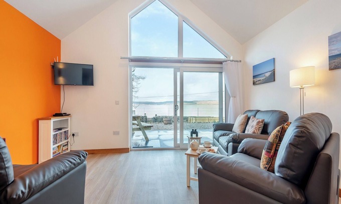 Catacol Cottage | 2 bedroom accommodation in Lochranza
